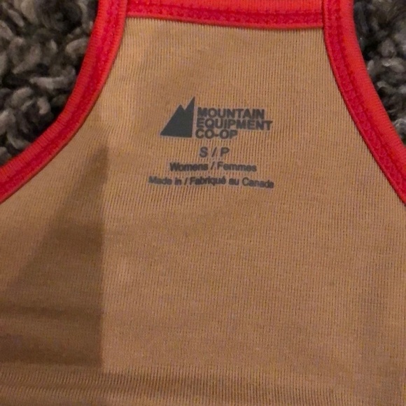 Mec sports bra tank. EUC! - Picture 4 of 5